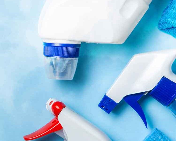 4 Common Dangerous  Airborne Household Chemicals